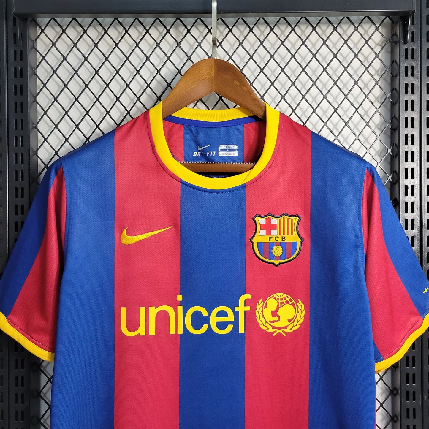 RETRO BARCELONA HOME 2010/11 HALF SLEEVES