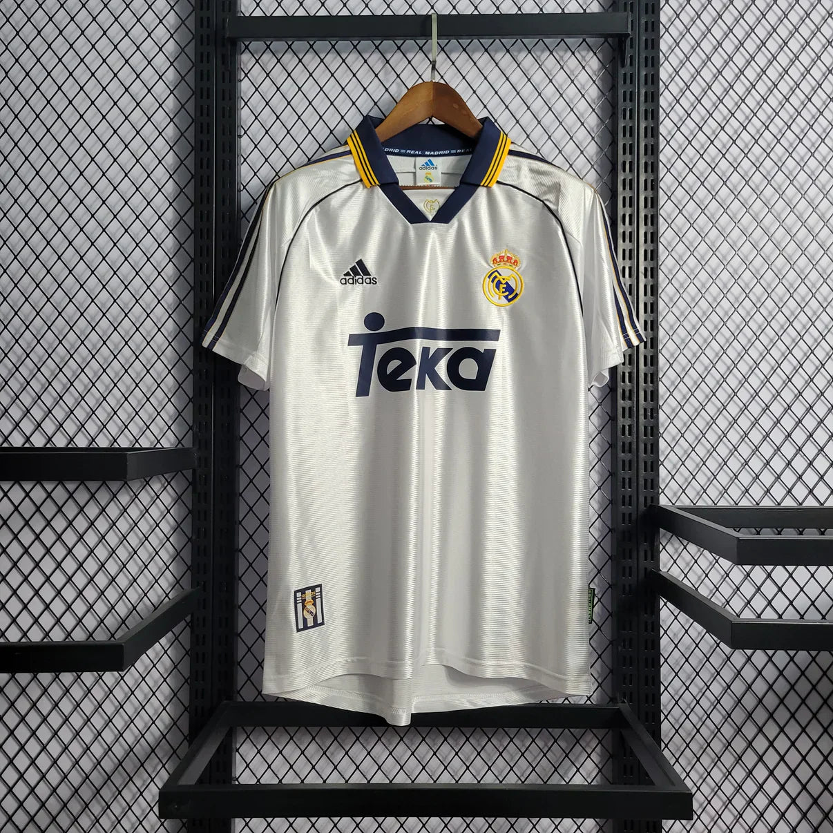 RETRO REAL MADRID HOME 1998-2000 HALF SLEEVES