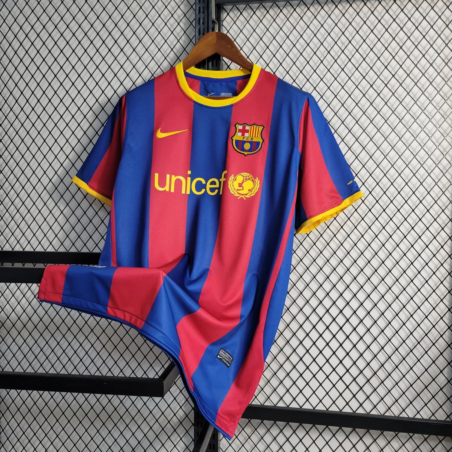 RETRO BARCELONA HOME 2010/11 HALF SLEEVES