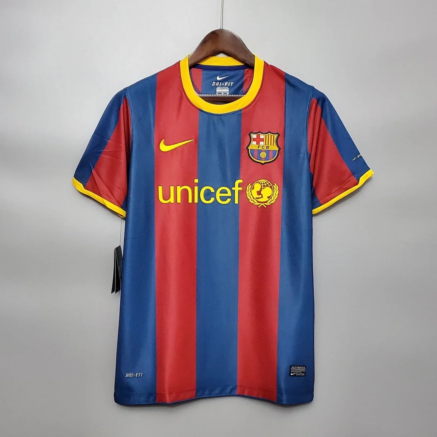 RETRO BARCELONA HOME 2010/11 HALF SLEEVES